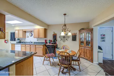 10022 W Kingswood Circle, Sun City, AZ 85351 - Photo 20