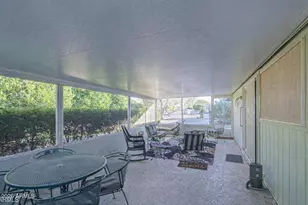 10022 W Kingswood Cir, Sun City, AZ 85351 - Photo 40