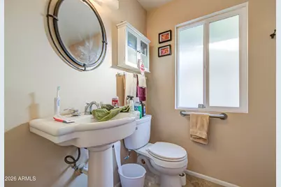10022 W Kingswood Circle, Sun City, AZ 85351 - Photo 6