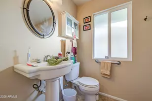 10022 W Kingswood Cir, Sun City, AZ 85351 - Photo 6