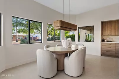 7042 E Orange Blossom Lane, Paradise Valley, AZ 85253 - Photo 8