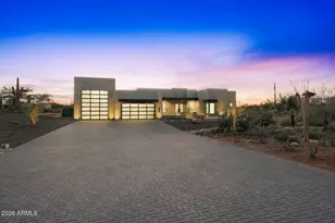 1420 E Coyote Wash Dr, Phoenix, AZ 85085 - Photo 2