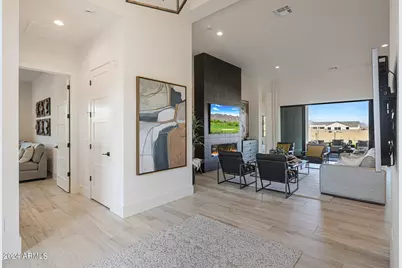 1420 E Coyote Wash Drive, Phoenix, AZ 85085 - Photo 12