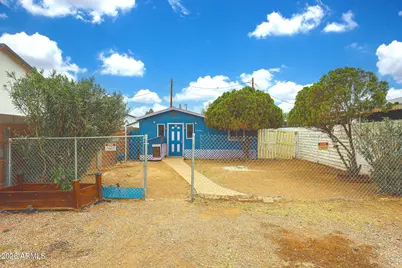 4236 N 31st Drive, Phoenix, AZ 85017 - Photo 2