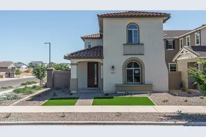 13565 N 158th Avenue, Surprise, AZ 85379 - Photo 2