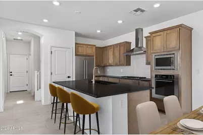 13565 N 158th Avenue, Surprise, AZ 85379 - Photo 4