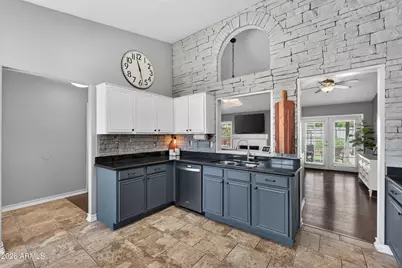 7862 W Cheryl Drive, Peoria, AZ 85345 - Photo 12