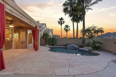 718 E Mountain Sage Drive, Phoenix, AZ 85048 - Photo 26