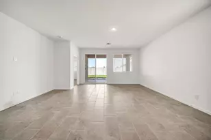 13244 W Ranch Gate Rd, Peoria, AZ 85383 - Photo 8