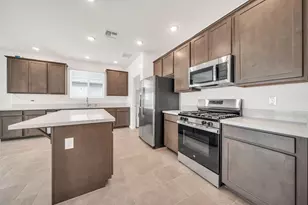 13244 W Ranch Gate Rd, Peoria, AZ 85383 - Photo 14
