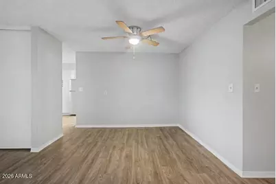 3230 E Pinchot Avenue #32, Phoenix, AZ 85018 - Photo 14
