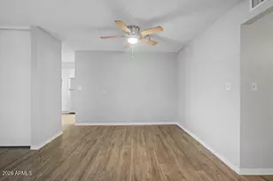 3230 E Pinchot Ave, Phoenix, AZ 85018 - Photo 14