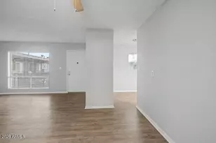 3230 E Pinchot Ave, Phoenix, AZ 85018 - Photo 16