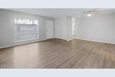 3230 E Pinchot Avenue #32, Phoenix, AZ 85018 - Photo 4