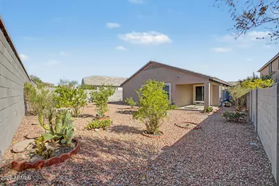 10736 W Bronco Trail, Peoria, AZ 85383 - Photo 34