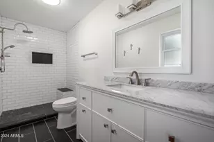 6710 North 23rd Pl, Phoenix, AZ 85016 - Photo 34
