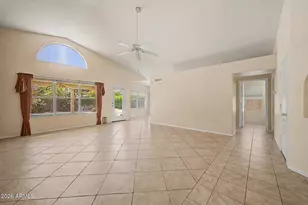 9729 W Burnett Rd, Peoria, AZ 85382 - Photo 6