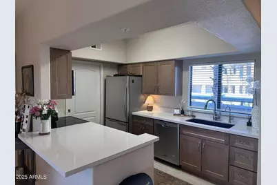 10401 N Saguaro Boulevard #220, Fountain Hills, AZ 85268 - Photo 20