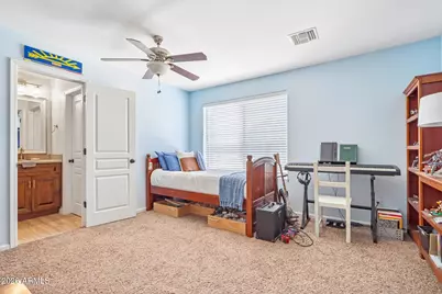 15748 W Shangri La Road, Surprise, AZ 85379 - Photo 36