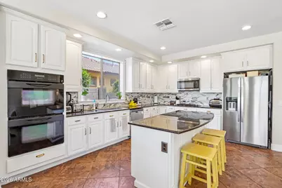 15748 W Shangri La Road, Surprise, AZ 85379 - Photo 22