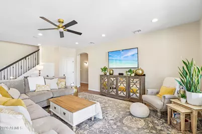 15748 W Shangri La Road, Surprise, AZ 85379 - Photo 12