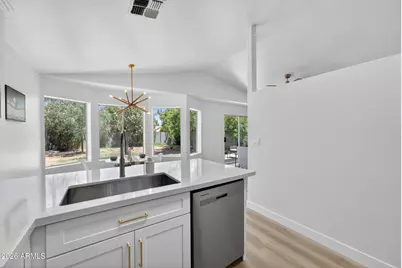 1422 E Mineral Road, Gilbert, AZ 85234 - Photo 10