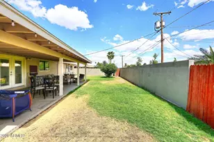 2043 West Campbell Ave, Phoenix, AZ 85015 - Photo 32