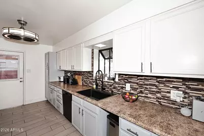 2043 W Campbell Avenue, Phoenix, AZ 85015 - Photo 14