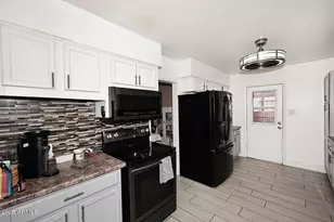 2043 West Campbell Ave, Phoenix, AZ 85015 - Photo 16