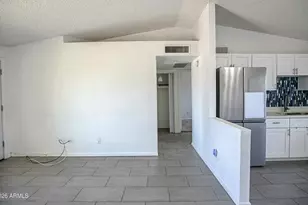 3120 N 67th Ln, Phoenix, AZ 85033 - Photo 26