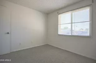 3120 N 67th Ln, Phoenix, AZ 85033 - Photo 24