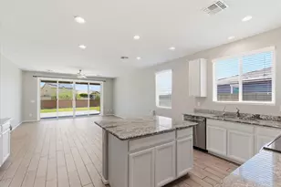 26129 N 133rd Ave, Peoria, AZ 85383 - Photo 6