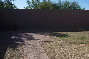 10945 W Loma Ln, Peoria, AZ 85345 - Photo 16
