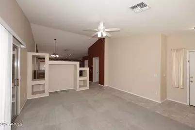 10945 W Loma Lane, Peoria, AZ 85345 - Photo 2