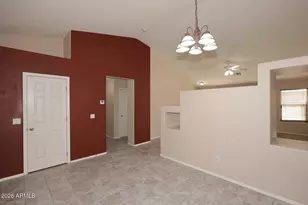 10945 W Loma Ln, Peoria, AZ 85345 - Photo 6