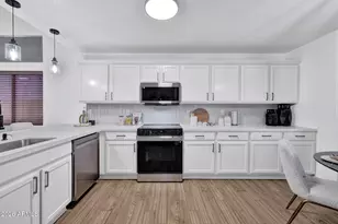 3249 E Wildhorse Dr, Gilbert, AZ 85297 - Photo 16