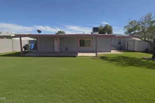 8814 W Avalon Dr, Phoenix, AZ 85037 - Photo 24