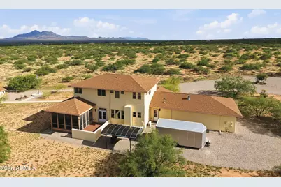 8541 S Almosta Ranch Road, Hereford, AZ 85615 - Photo 2