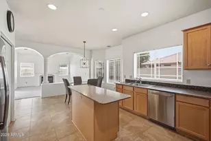 320 E Quail Ct, Casa Grande, AZ 85122 - Photo 10