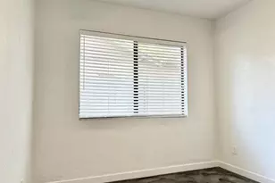 315 W Highland Ave, Phoenix, AZ 85013 - Photo 14