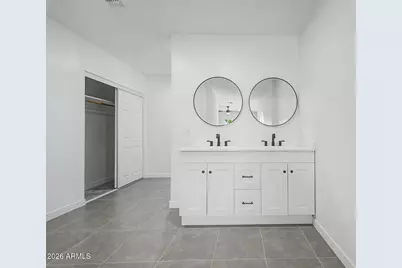 1147 E Flynn Lane, Phoenix, AZ 85014 - Photo 14