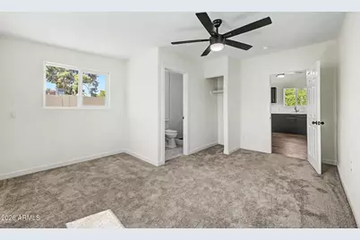 1147 E Flynn Lane, Phoenix, AZ 85014 - Photo 30