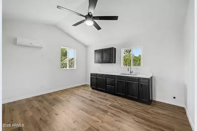 1147 E Flynn Lane, Phoenix, AZ 85014 - Photo 32