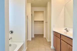 12641 W State Ct, Glendale, AZ 85307 - Photo 10