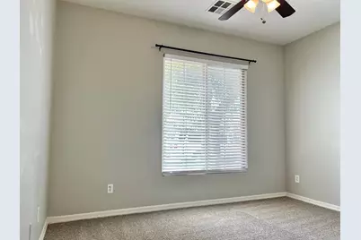 7330 W Midway Avenue, Glendale, AZ 85303 - Photo 10