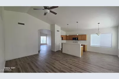 1101 W Monte Cristo Avenue, Phoenix, AZ 85023 - Photo 8