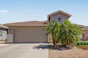 424 W Holstein Trail, San Tan Valley, AZ 85143 - Photo 2