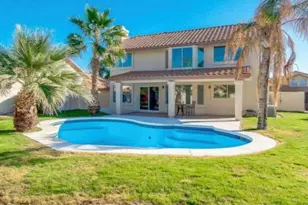 3820 S Acacia Ct, Chandler, AZ 85248 - Photo 2