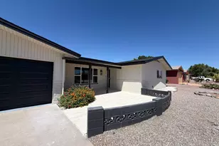 6060 E Dallas St, Mesa, AZ 85205 - Photo 2