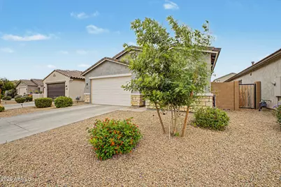 35211 W Santa Barbara Avenue, Maricopa, AZ 85138 - Photo 2